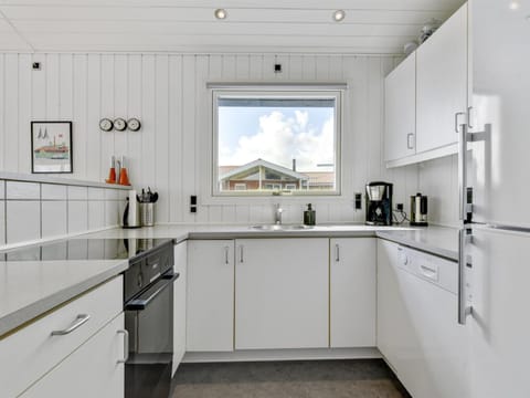 Holiday Home Beowulf - 200m from the sea in SE Jutland by Interhome House in Sønderborg