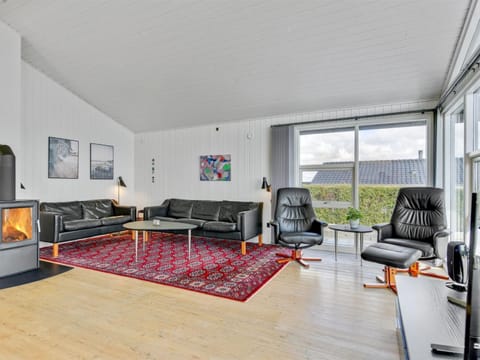 Holiday Home Beowulf - 200m from the sea in SE Jutland by Interhome House in Sønderborg