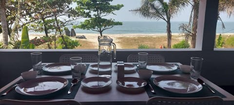 Day, Natural landscape, Dining area, Beach, Sea view