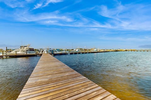 Pirates Bay A307 Hotel in Fort Walton Beach