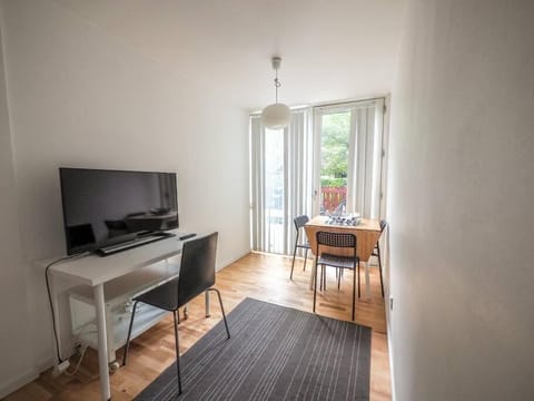 Simple & cosy flat -2 minutes to Nuuks Plads metro Apartment in Frederiksberg
