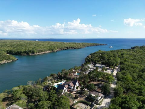 Bird's eye view, River view, Sea view