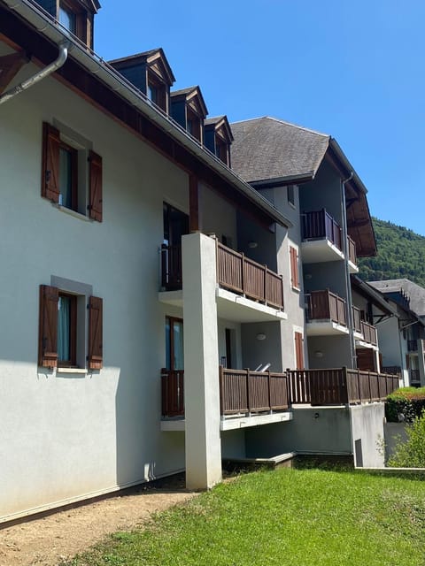 Les Balcons de La Neste - Appt 1 à 6 personnes (Balcon et vue montagne) Wohnung in Arreau