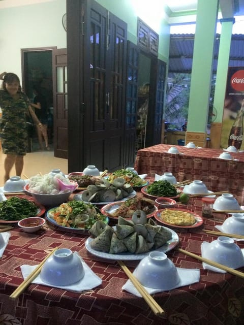 Homestay VÂN ĐỨC Alojamiento y desayuno in Hoi An