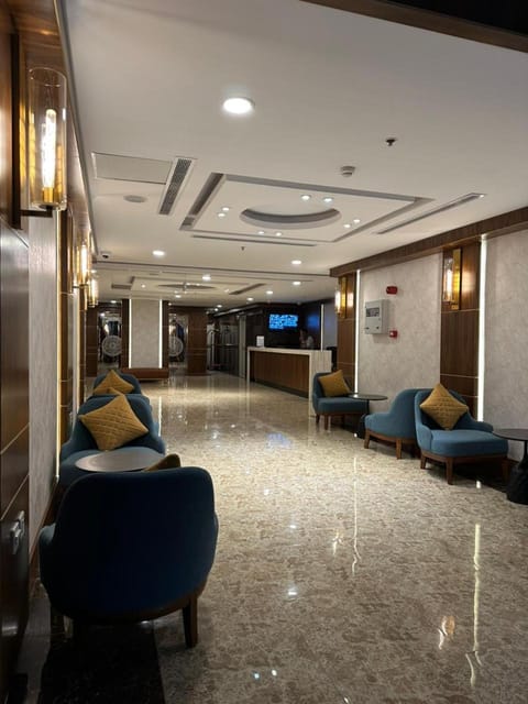 Lobby or reception, Seating area