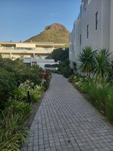 Beachfront Apartment Apartment in Rivière Noire District, Mauritius