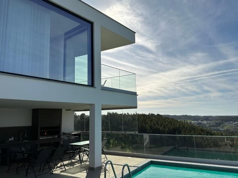 View (from property/room), Pool view