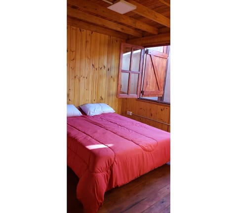 Hermosa Cabaña Con Pileta Campground/ 
RV Resort in Chivilcoy