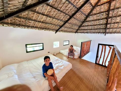 Cozy Cabin Casita Anahaw Villa in Tagaytay