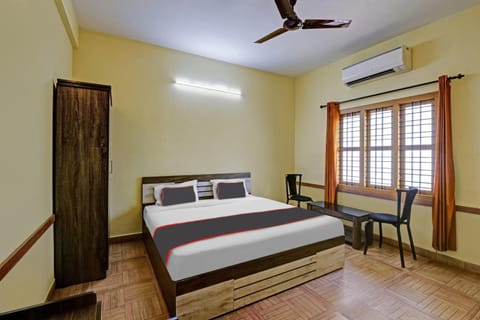Collection O 81056 Express Suites Hotel in Kozhikode