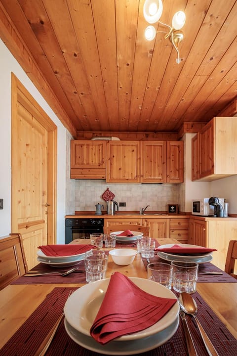 REVO Apartments - CA' DI SCIUR Condo in Aprica