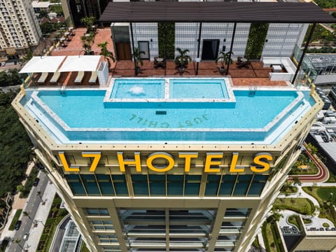 Pool view, Swimming pool