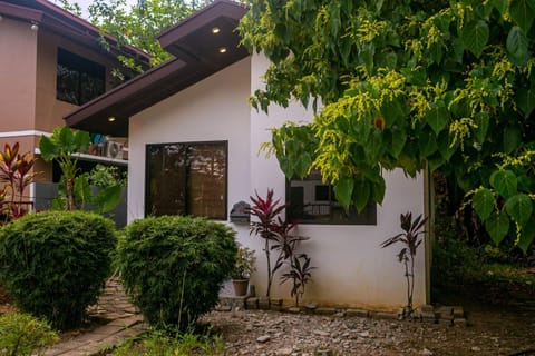 Casa Amanda bungalow with hi-speed internet Haus in Coron