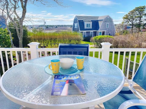 24 Sea Mist Lane Chatham Cape Cod - - The Sea Mist House in South Chatham