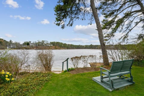 35 Vacation Lane Harwich Cape Cod - - Poppys Pond House in Harwich