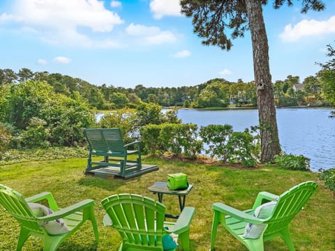 35 Vacation Lane Harwich Cape Cod - - Poppys Pond House in Harwich