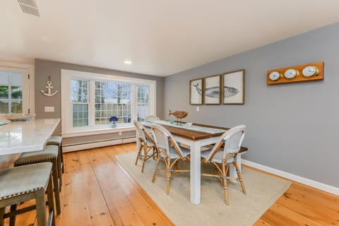75 Pinewood Road Hyannis Cape Cod - - Tide the Knot House in Hyannis Port