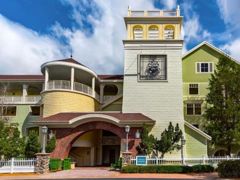 Disney's Saratoga Springs Resort and Spa Apartment hotel in Lake Buena Vista