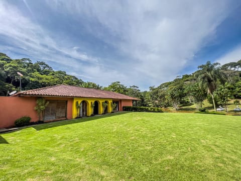 Hotel Fazenda Filhos do Vento Maison de campagne in Cachoeiras de Macacu