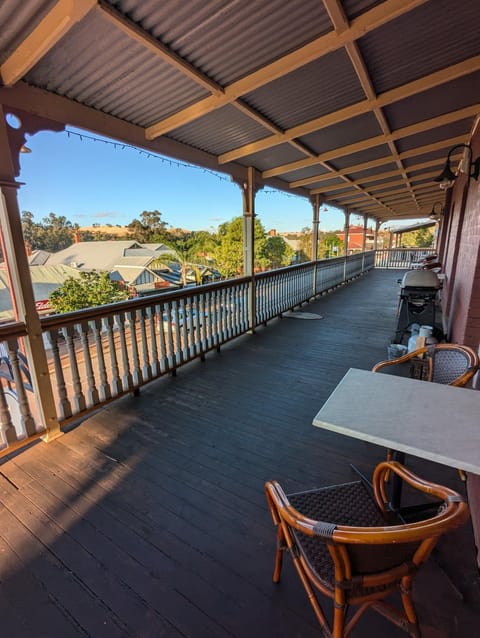 View (from property/room), Balcony/Terrace