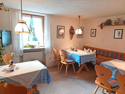 Gästehaus Fellner Bed and Breakfast in Aschau im Chiemgau