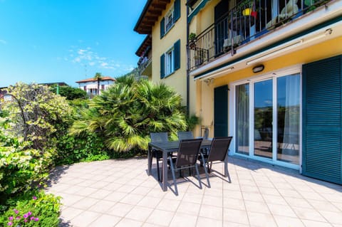 Casa Olivo by Quokka 360 - flat with sun terrace in Cernobbio Apartment in Cernobbio