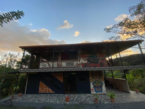Indigo Container House Campground/ 
RV Resort in Monteverde