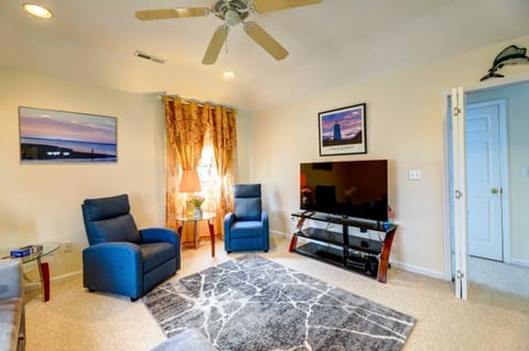 Waterfront Crystal Coast Vacation Rental Getaway! Maison in Morehead City