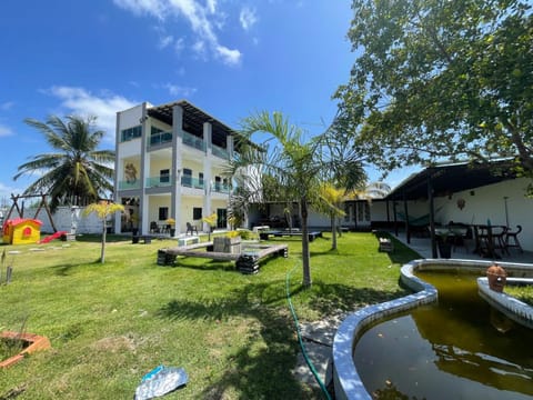 Property building, Day, Natural landscape, Garden, Garden view, Inner courtyard view