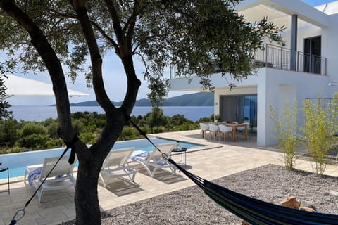 VILLA PINEA - Newly built modern villa few minutes from the beach - Villa in Lefkada, Lefkada Municipality, Greece