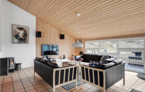 Beautiful Home In Hjrring With Sauna House in Hirtshals