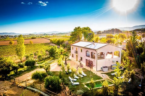 Day, Natural landscape, Garden view, Mountain view, Swimming pool