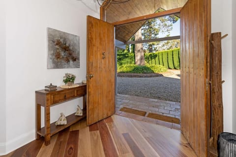 Hollydale Burradoo Southern Highlands House in Bowral