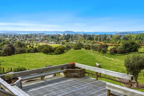 Aww Sheep-Uninterrupted Panoramic View with Spa House in Rotorua