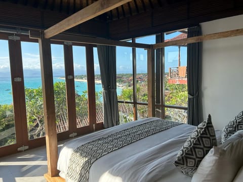 Lembongan Lux Villas Hotel in Nusapenida