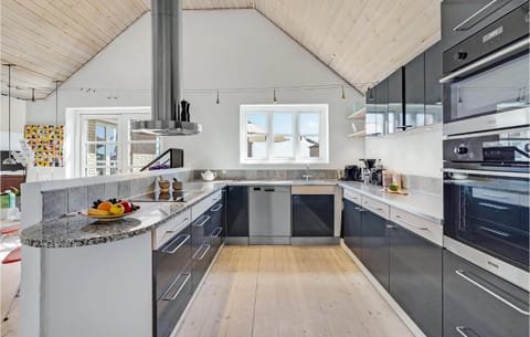 Beautiful Home In Egernsund With House Sea View Haus in Sønderborg