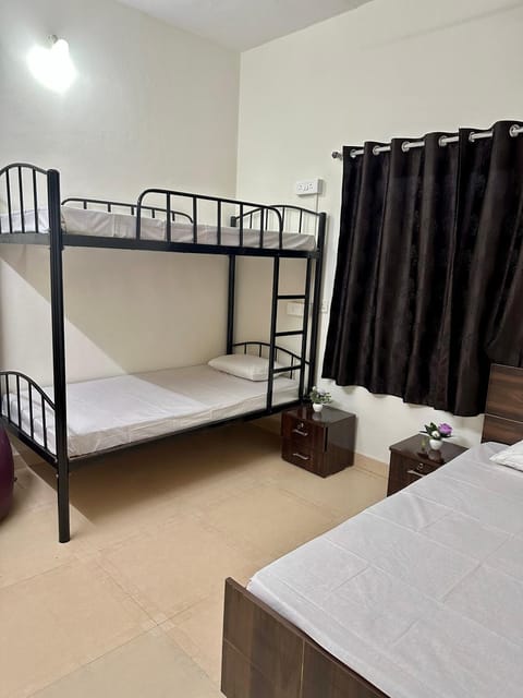 Elite stays Bed and Breakfast in Pune