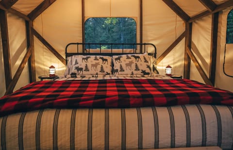 North Shore Camping Company Luxury tent in Beaver Bay