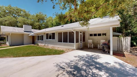 BRADFIELD - 4-Bedroom Home home House in Camden County