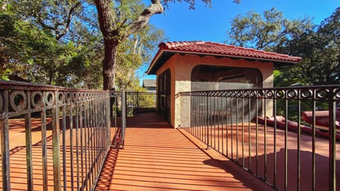 HACIENDA - 3-Bedroom Home home House in Camden County