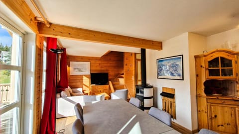 Résidence Hameau - Chalets pour 8 Personnes 714 Chalet in Arâches-la-Frasse