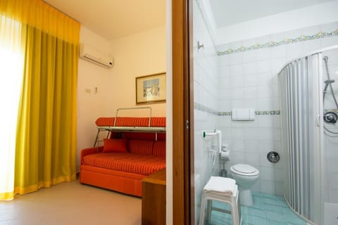 Shower, Toilet, Bathroom, Photo of the whole room, Bedroom