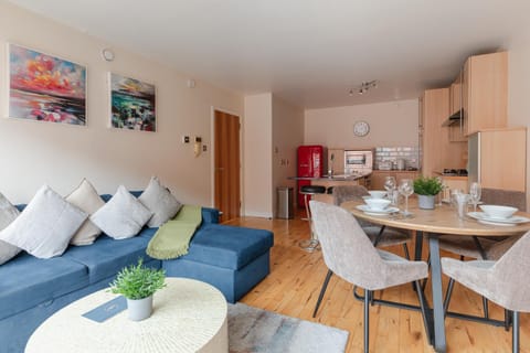 Kitchen or kitchenette, Living room, Dining area, oven, stove
