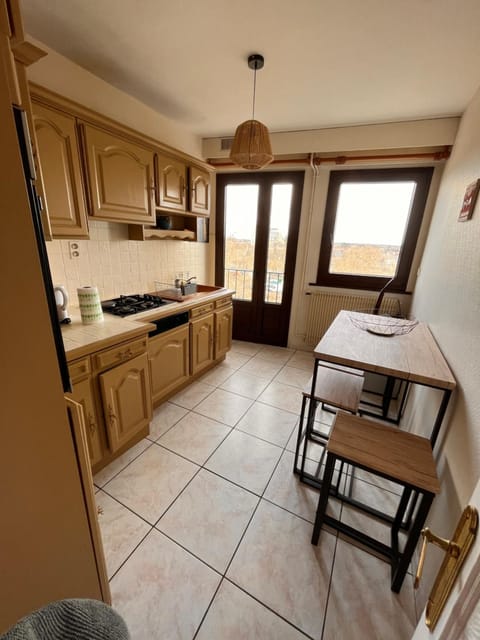 Appartement lumineux centre ville Apartment in Centre-Val de Loire