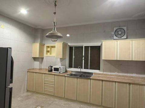 شقق مطله على مسجد قباء Apartment in Medina
