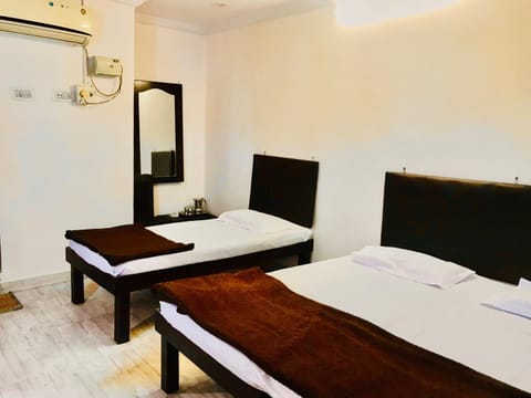 Hotel Diamond Hotel in Secunderabad