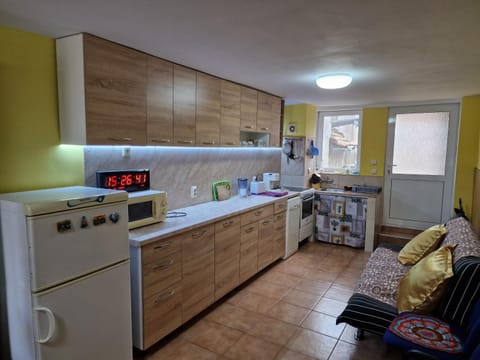 Kitchen or kitchenette, dishwasher, minibar, pet friendly