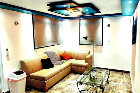 TV and multimedia, Living room, Seating area, air conditioner