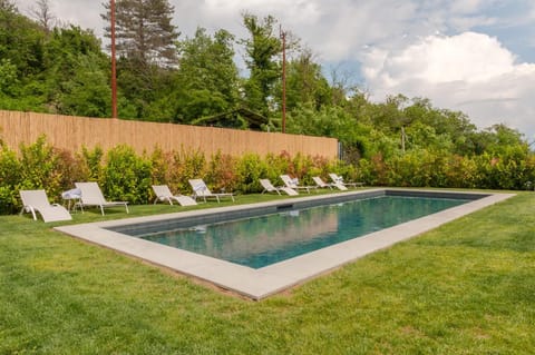 Day, Garden, Garden view, Pool view, Swimming pool, sunbed