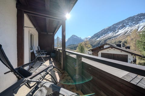 Day, Natural landscape, View (from property/room), Balcony/Terrace, Mountain view